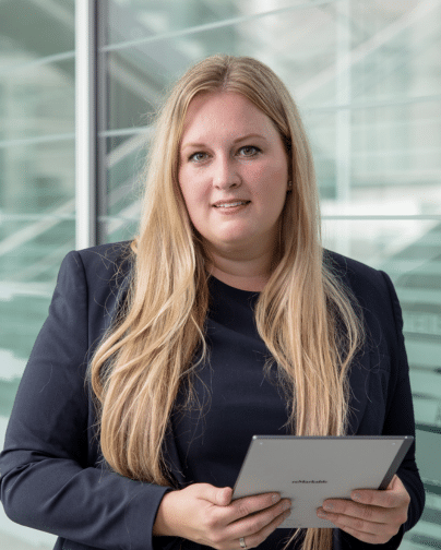 Mag. Corina Ellmauthaler LLB. oec. Profilbild neu